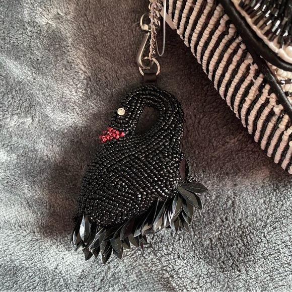 Viral Plaid Beaded Bag With Swan Bag Charm - Picture 7 of 8